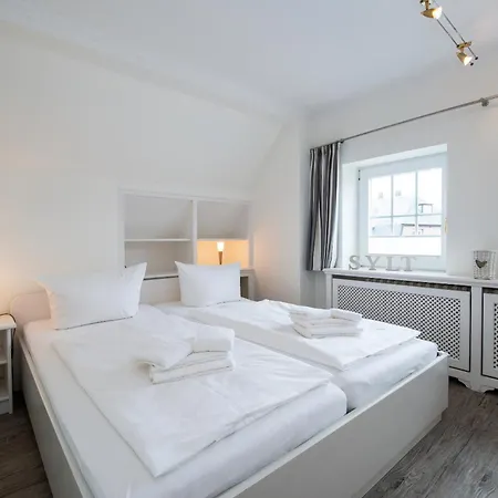 Gaadt Am Suedstrand, Og *